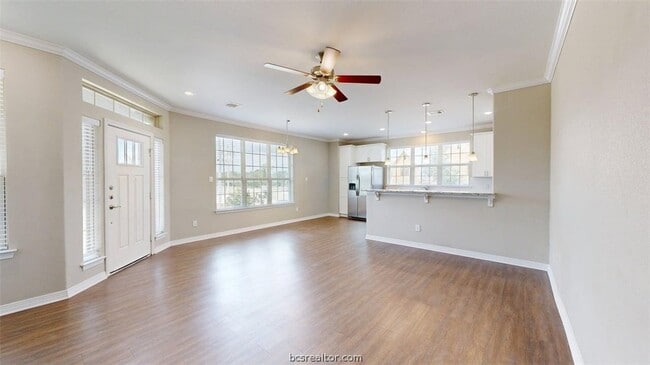 Building Photo - 2139 Big River St