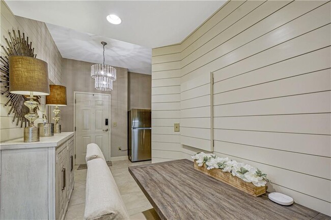 Building Photo - 150 Salt Air Dr