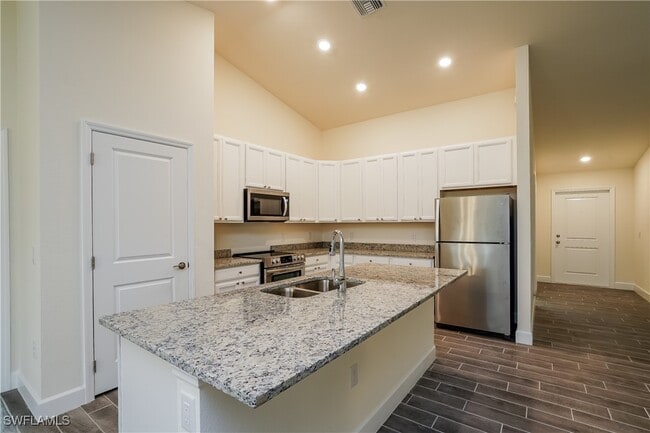 Building Photo - 2704 23rd St W