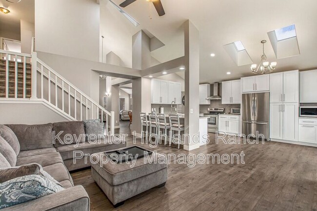 Building Photo - 9854 Salford Ln