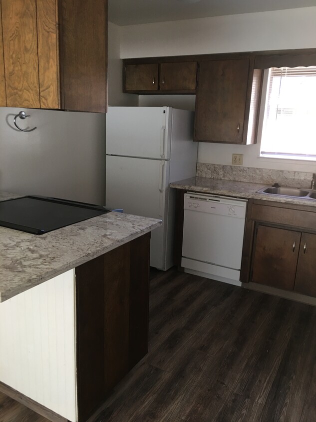 Foto principal - 300 N Westfield St