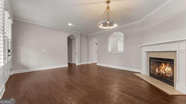 Building Photo - 183 Fowler St