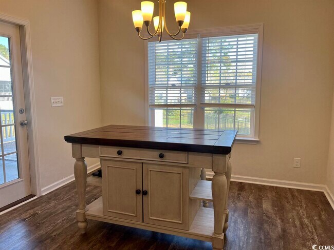 Foto del edificio - 2834 Heirloom Wy