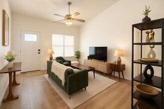 Building Photo - 340 NW 59th Ct