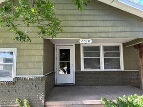 Building Photo - 2510 E Skinner St