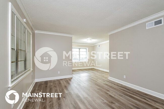 Foto del edificio - 5041 Davis Cove