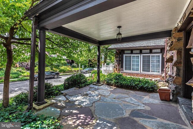 Foto del edificio - 163 Stoneway Ln