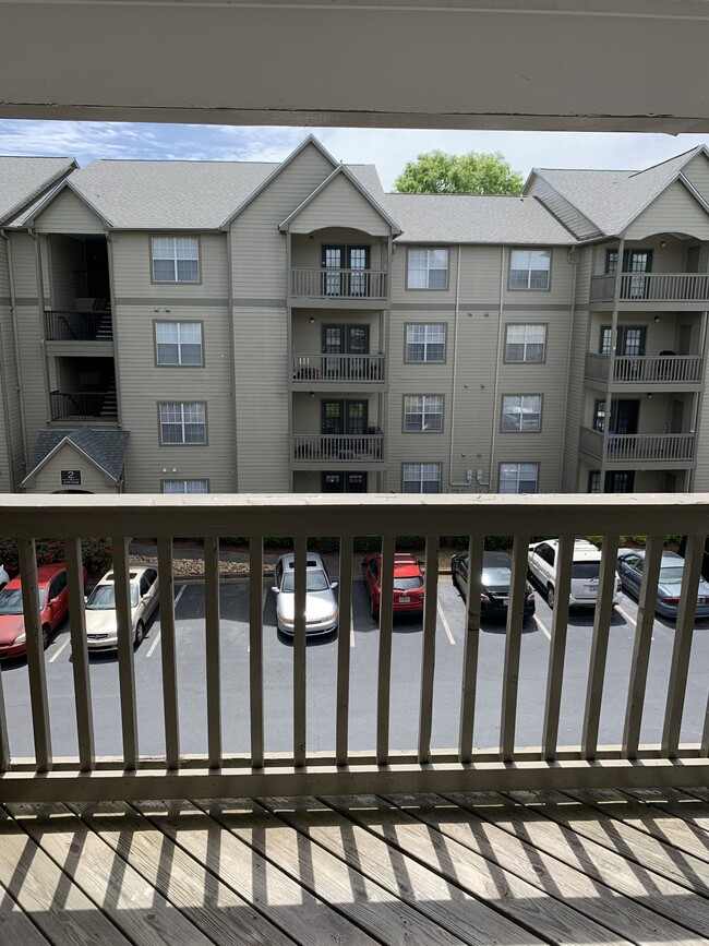 Interior Photo - Wesley Hampstead Apartments at Douglasville