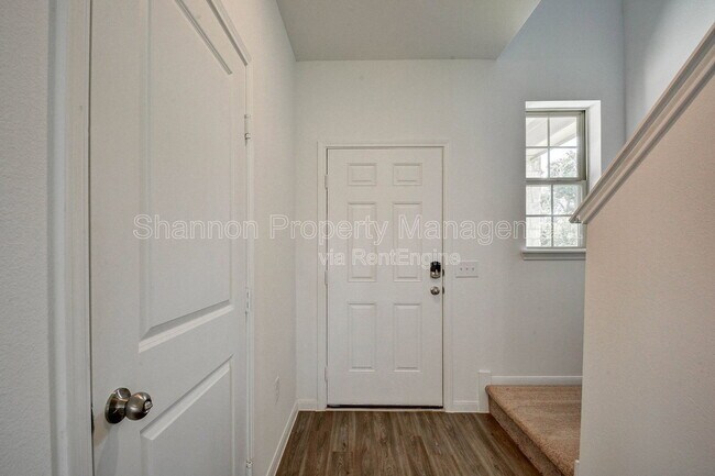 Building Photo - 16642 Teak Mantle Rd