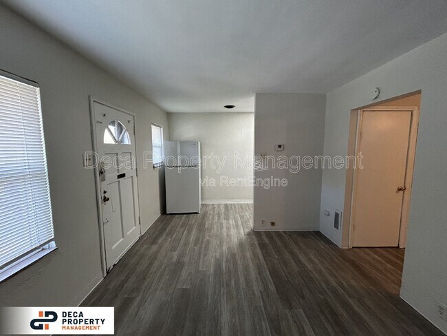 Foto del edificio - 4917 Potomac St