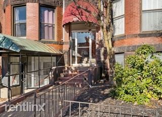 Primary Photo - 1 br, 1 bath Condo - 922 Beacon St Apt 44