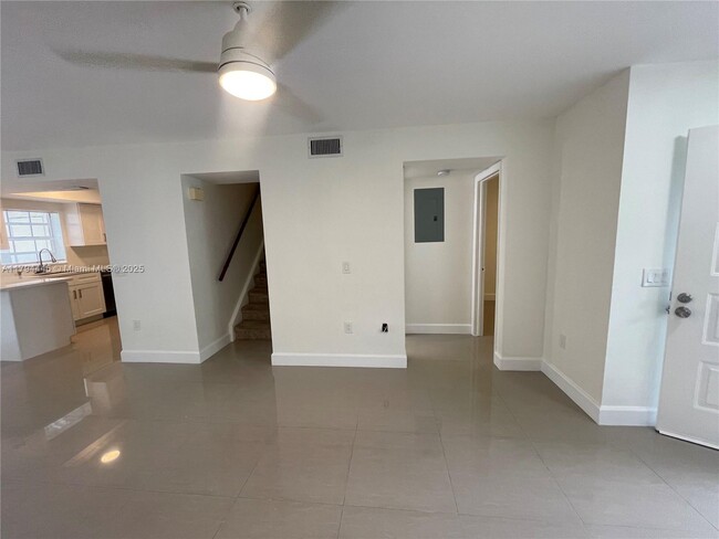 Foto del edificio - 12370 SW 52nd Pl