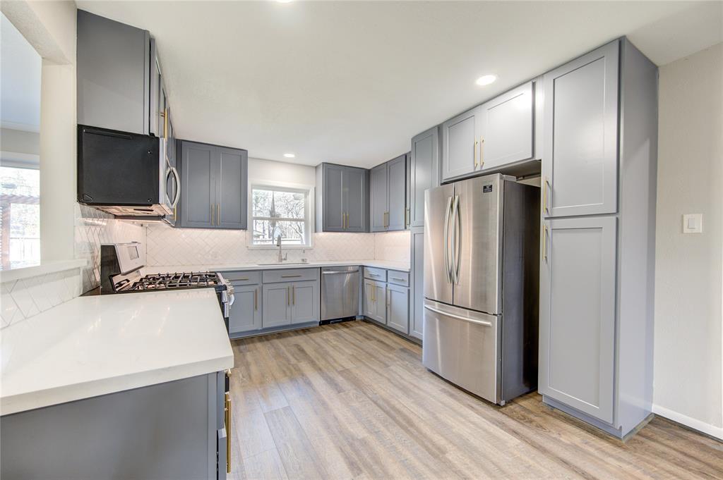 Foto principal - 6026 Clarewood Dr