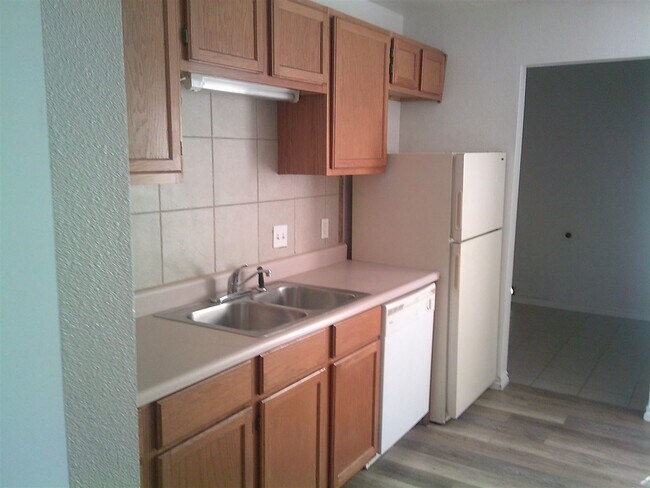 Foto del edificio - 1167 NW Ozmun Ave