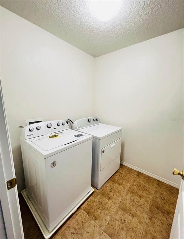 Foto del edificio - 13004 Boggy Pointe Dr