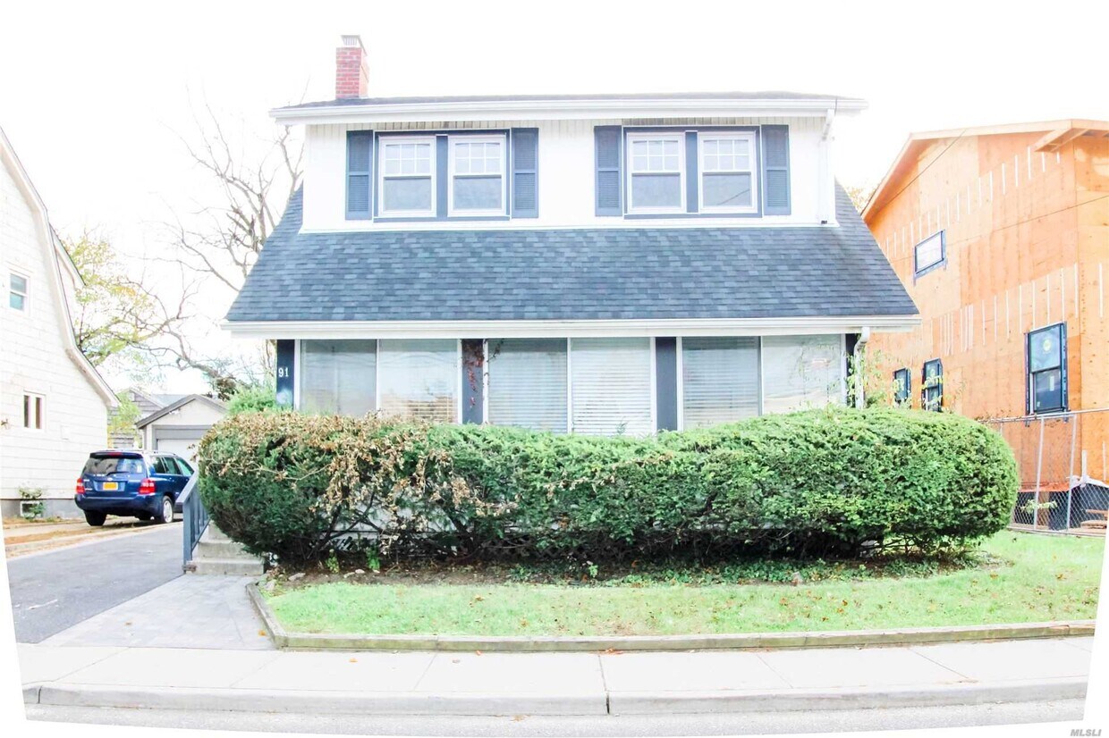 Primary Photo - 91 Brower Ave