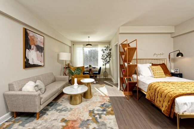 Interior Photo - 1500 Arlington Apartments