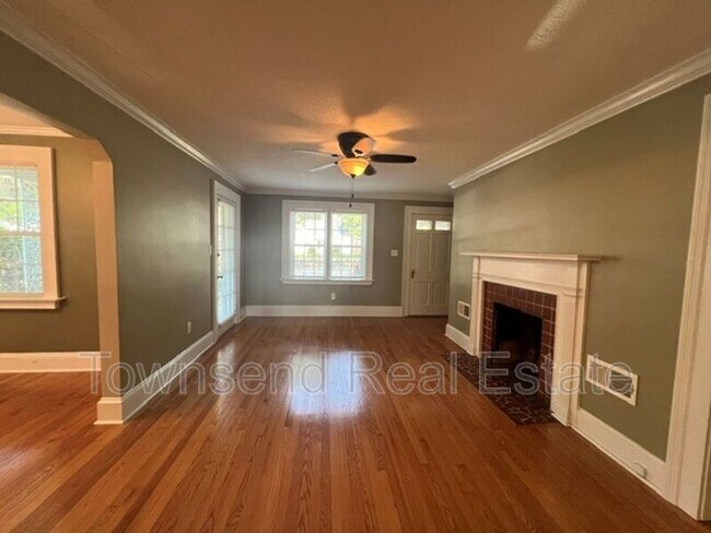 Building Photo - 508 Huske St