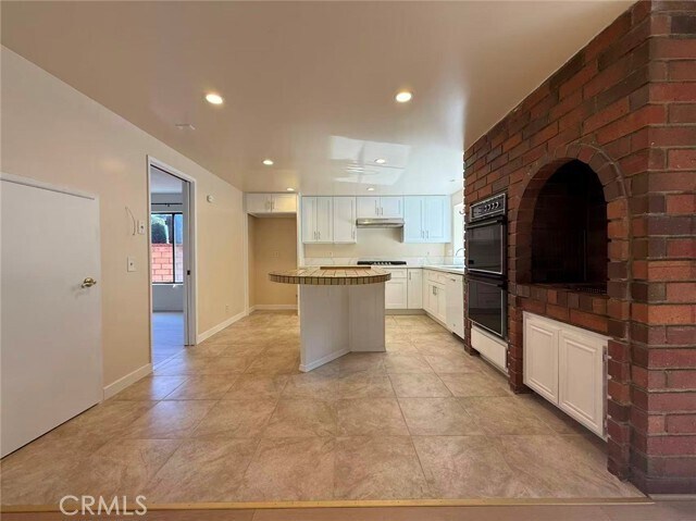 Foto del edificio - 724 Barnum Way