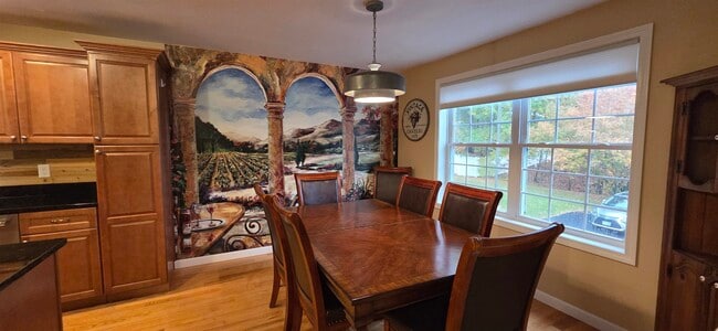 Foto del edificio - 65 Fordway Ext