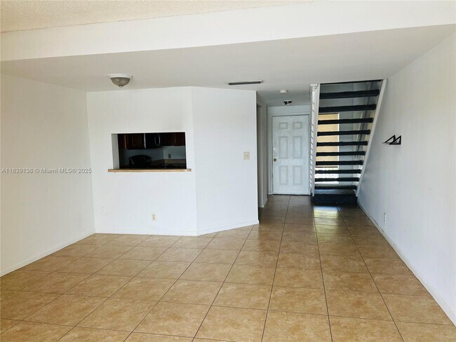 Foto del edificio - 5200 NW 31st Ave