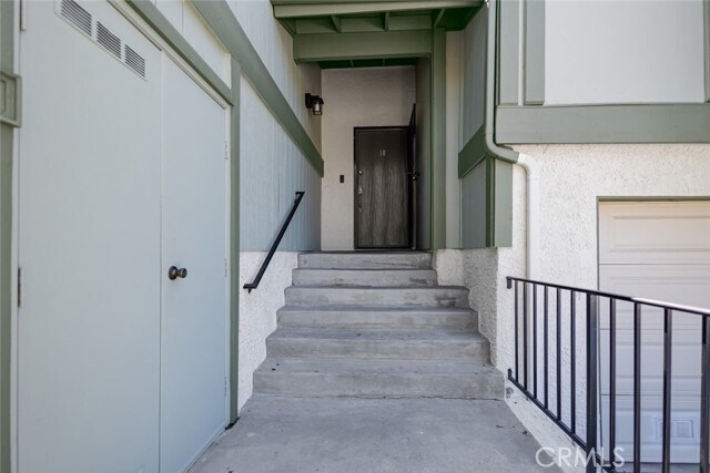 Foto del edificio - 10831 Roycroft St