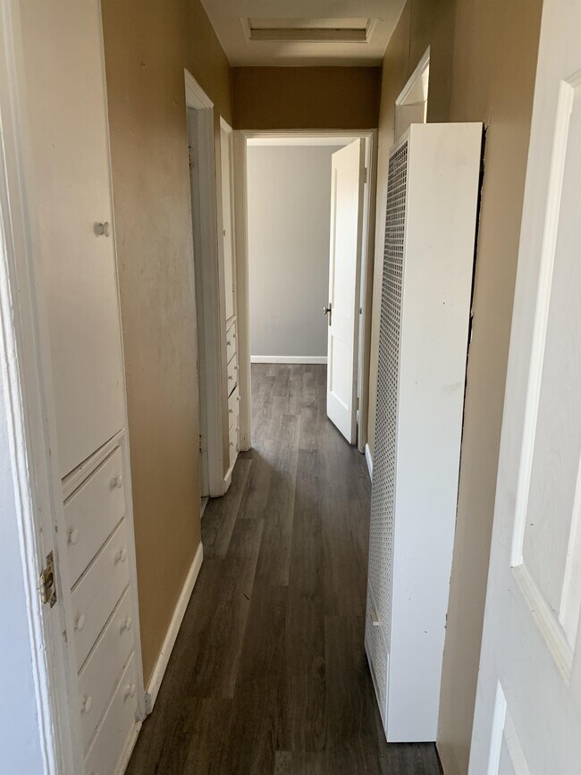 Foto del edificio - 2102 E 16th St