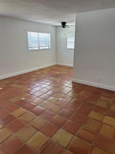 Foto del edificio - 400 SE 3rd Ave