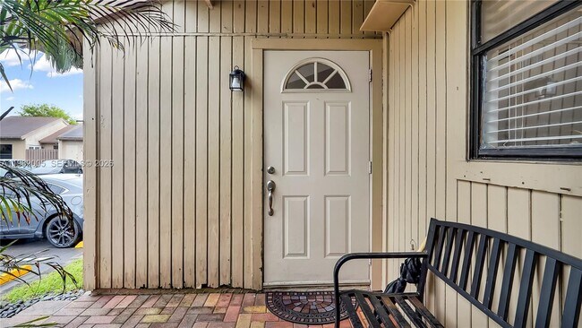 Foto del edificio - 2056 SW 81st Way