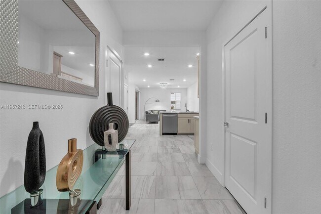 Foto del edificio - 142 SW 170th Ave