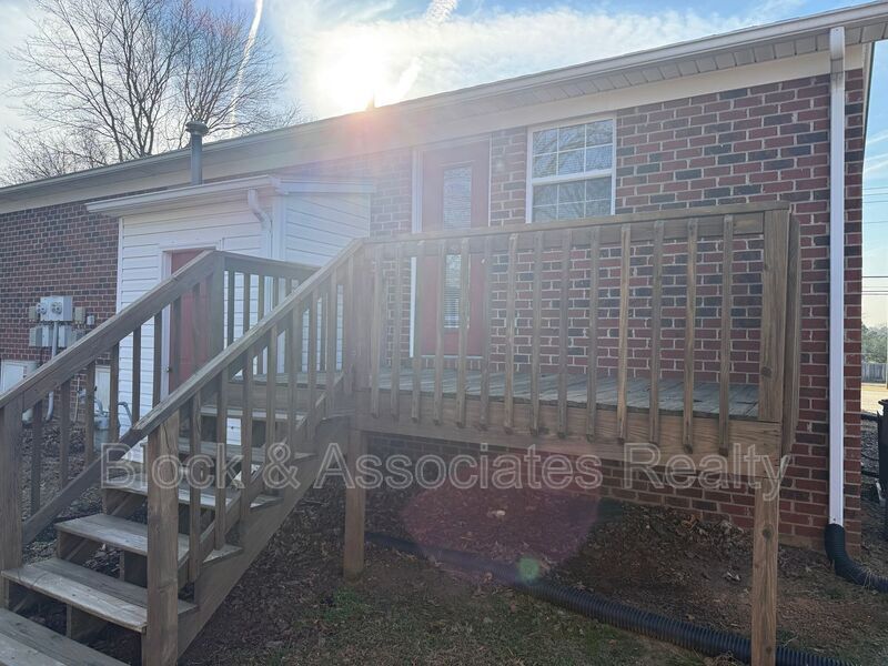 Building Photo - 2128 N Fayetteville St