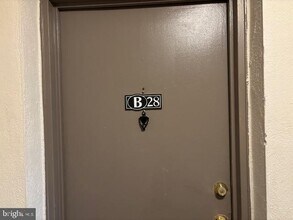 Building Photo - 26 Park Ave