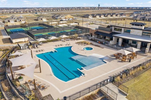 Foto del edificio - 5136 Shallow Pond Dr