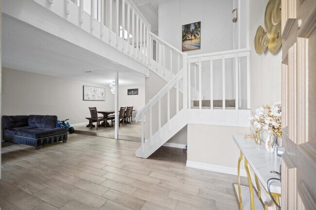 Building Photo - 6171 Dryad Dr