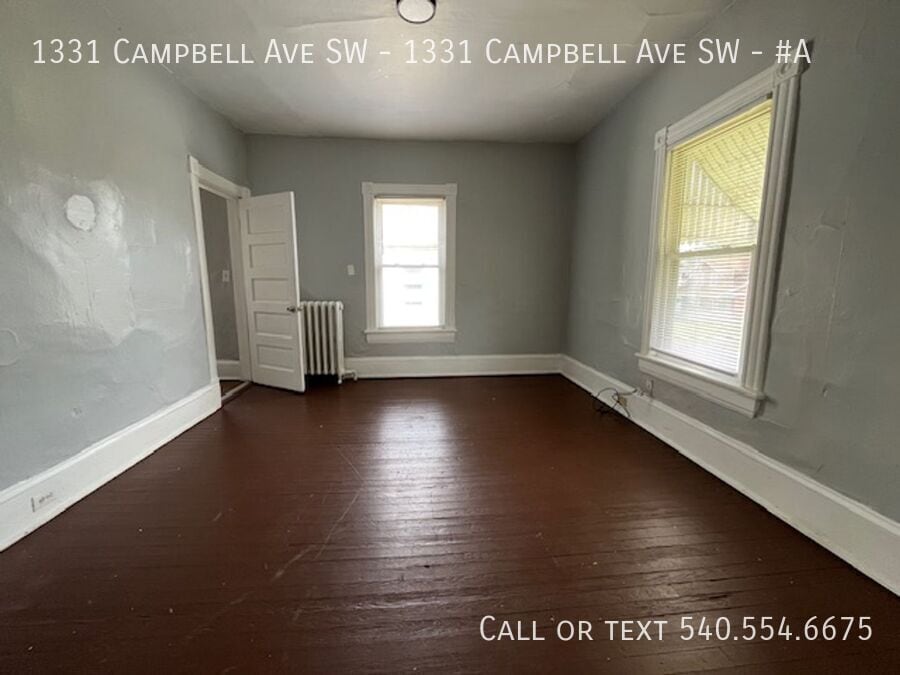 Building Photo - 1331 Campbell Ave SW
