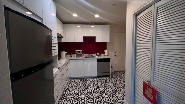 Kitchen - 3128 Loma Verde Dr