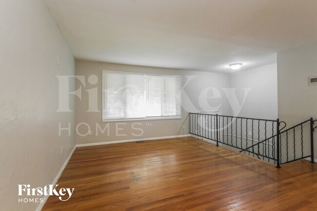 Foto del edificio - 10342 Heather Hills Rd