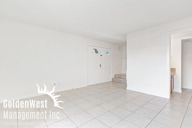 Foto del edificio - Newly Remodeled 3Bdm 1.5Ba Home in Prime G...