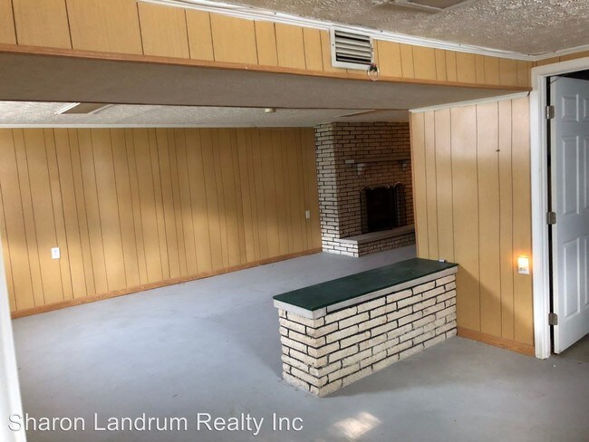 Building Photo - 3 br, 2.5 bath House - 3455 Heatherfield  Dr.
