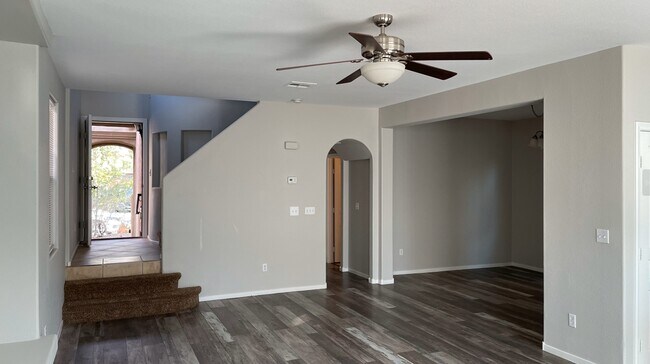 Building Photo - 9171 Vintage Wine Ave