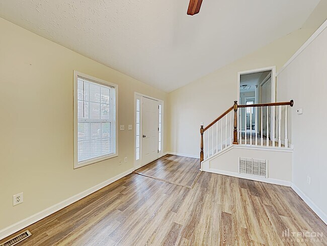 Foto del edificio - 168 Meadow Spring Ln