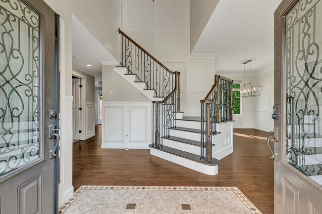 Foto del edificio - 4 Bedroom home located in Auburn