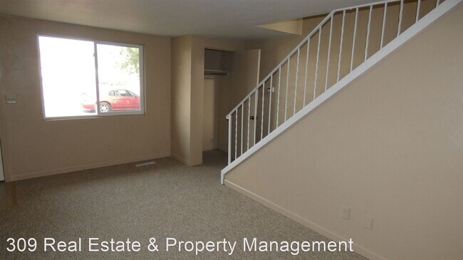 Foto del edificio - 2702 Pine St