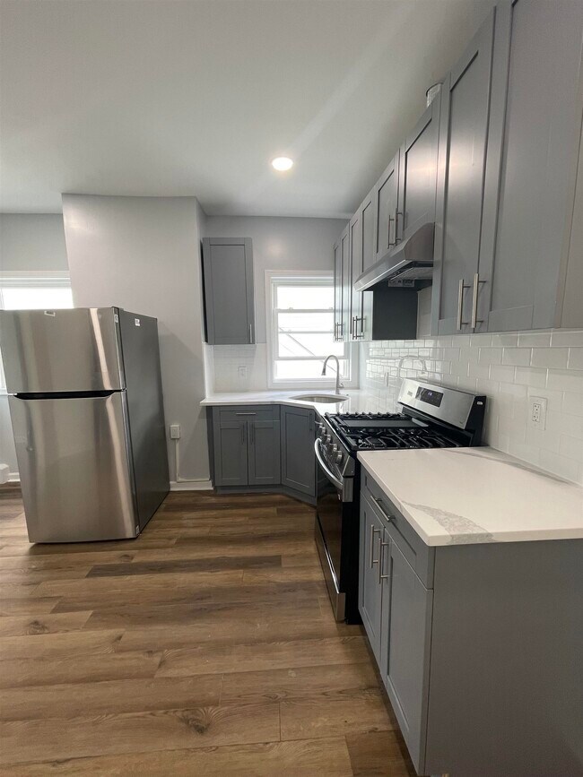 Foto del edificio - 54 Mt Prospect Ave