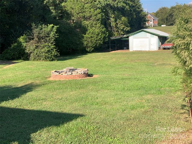 Foto del edificio - 9519 Hickory Ridge Rd