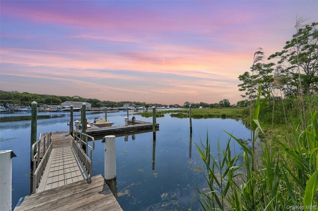 Building Photo - 40 Overlook Dr