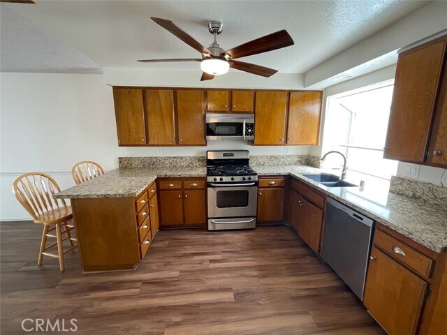 Building Photo - 1819 Sage Dr