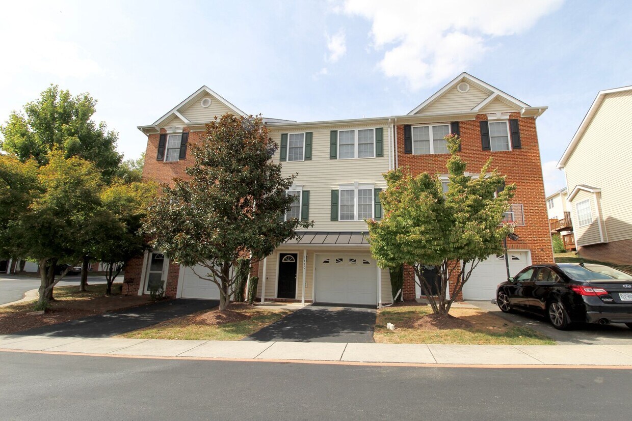 1430 Mountain Spring Lane, Harrisonburg, VA 22801 House Rental in Harrisonburg, VA