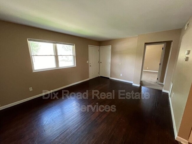 Foto del edificio - 2324-2330 Longfellow Street