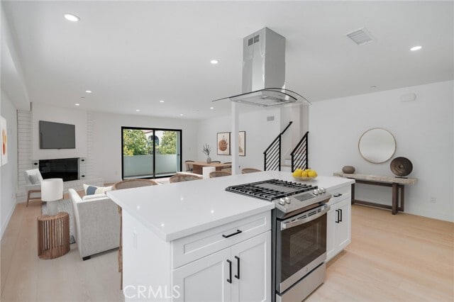 Building Photo - 1334 9th St